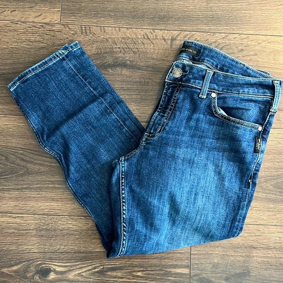 Silver Suki Skinny Crop Jeans - Picture 1 of 5